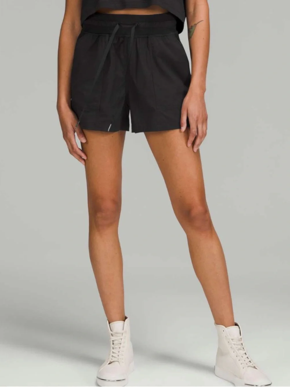 Lululemon Dance Studio High-Rise Short 3.5